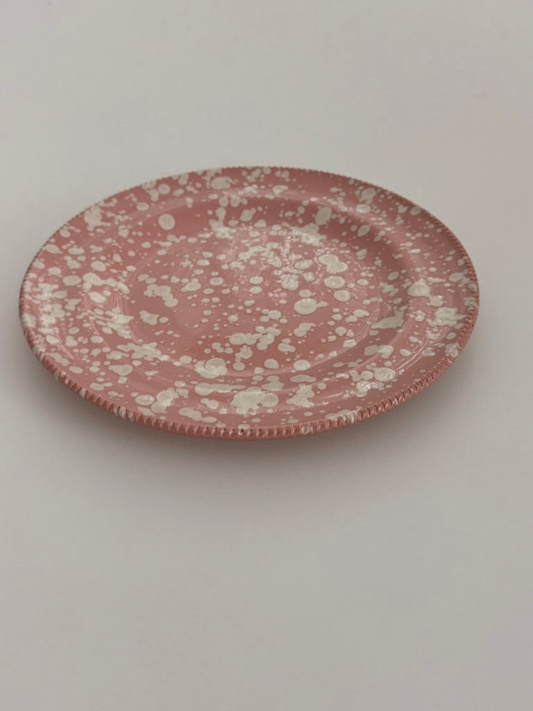 Large dinner plate in splatter