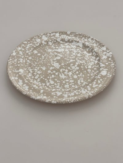 Large dinner plate in splatter