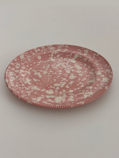 Side plate in splatter